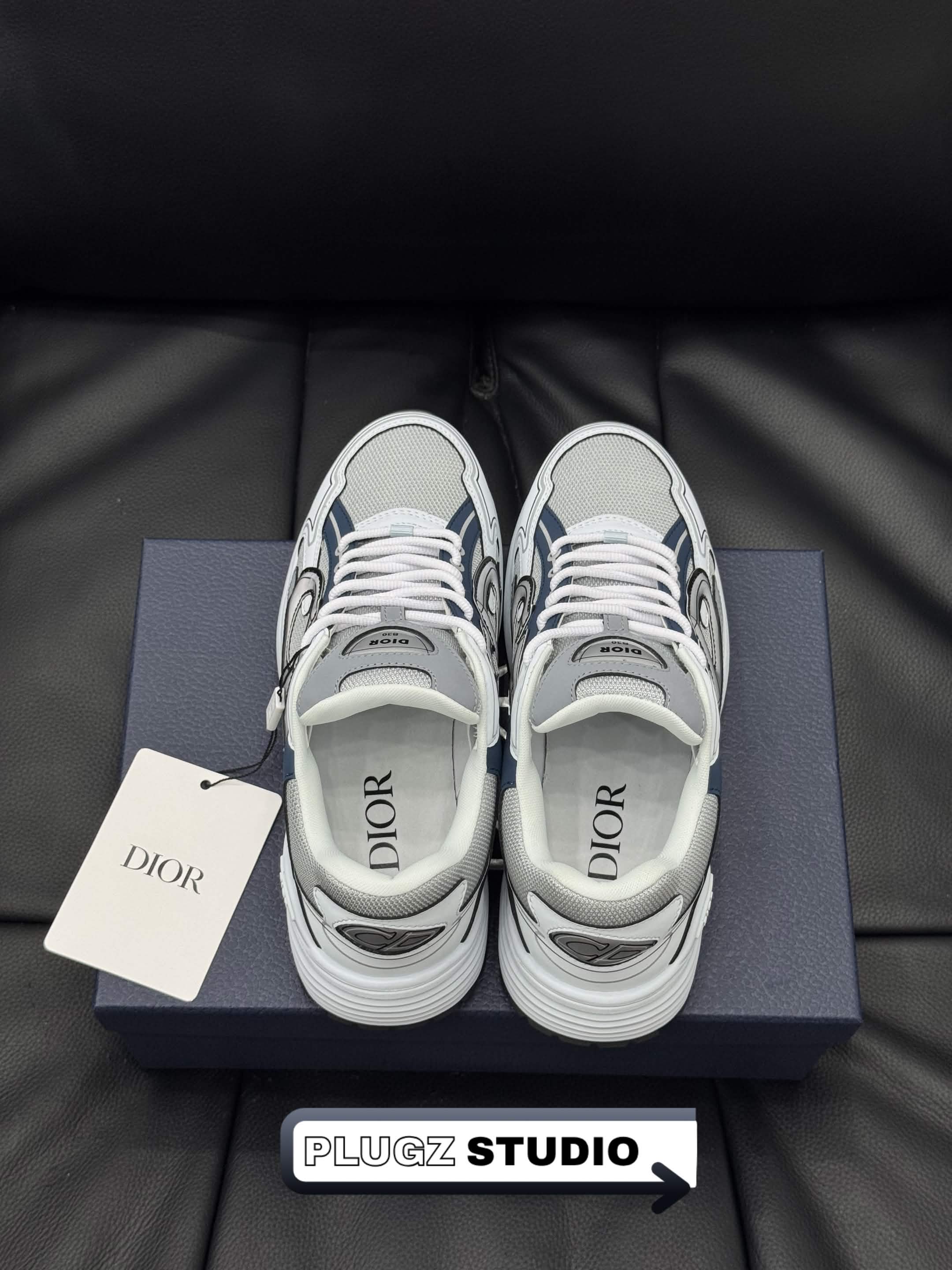 Dior B30 – White / Grey / Navy