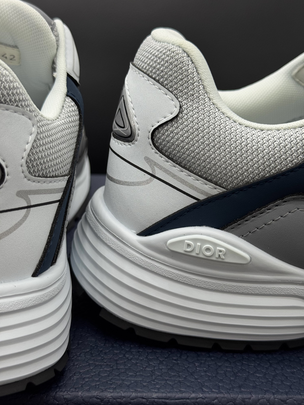 Dior B30 – White / Grey / Navy