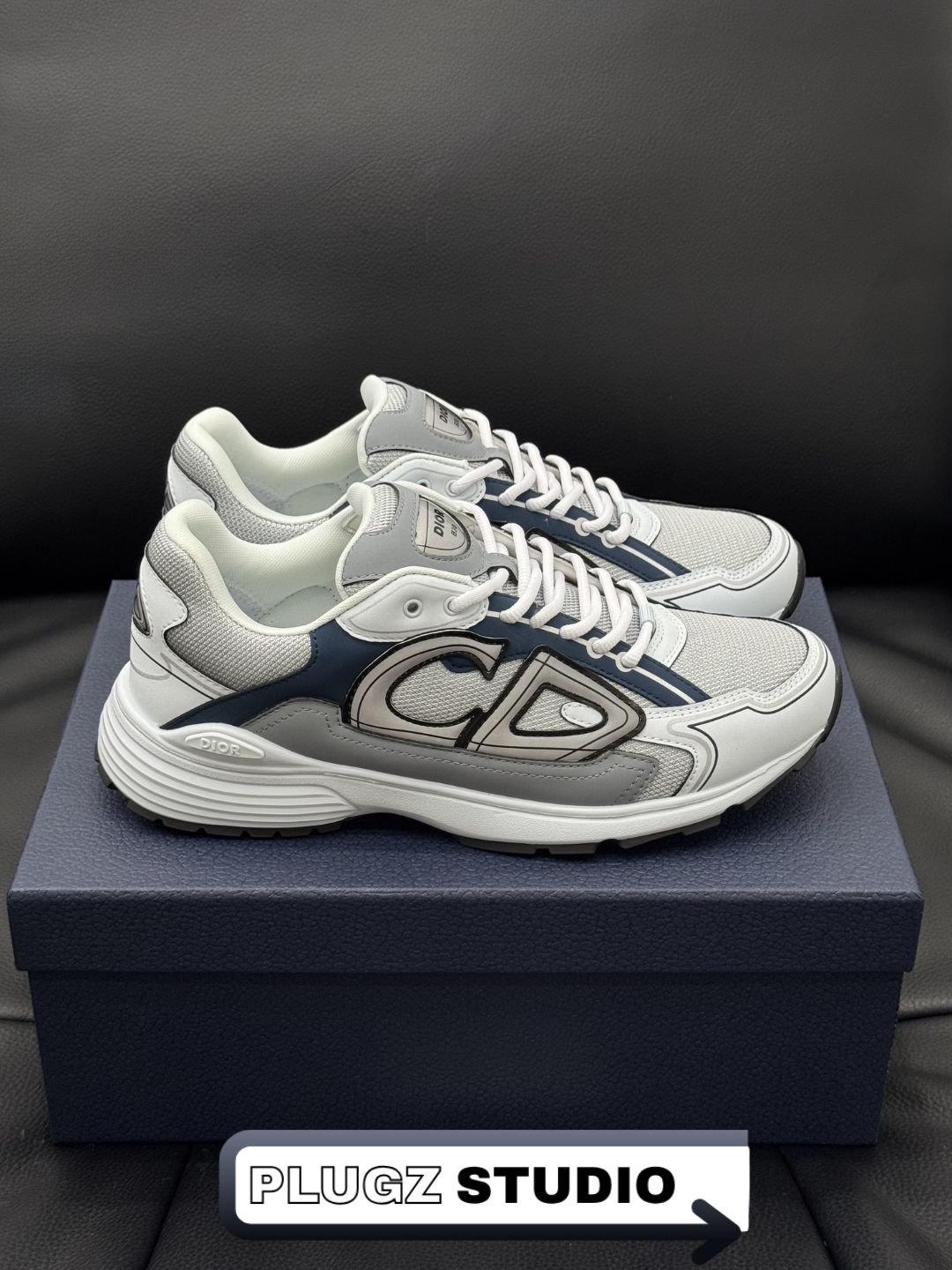 Dior B30 – White / Grey / Navy