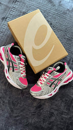 ASICS GEL KAYANO 14 HYPER PINK