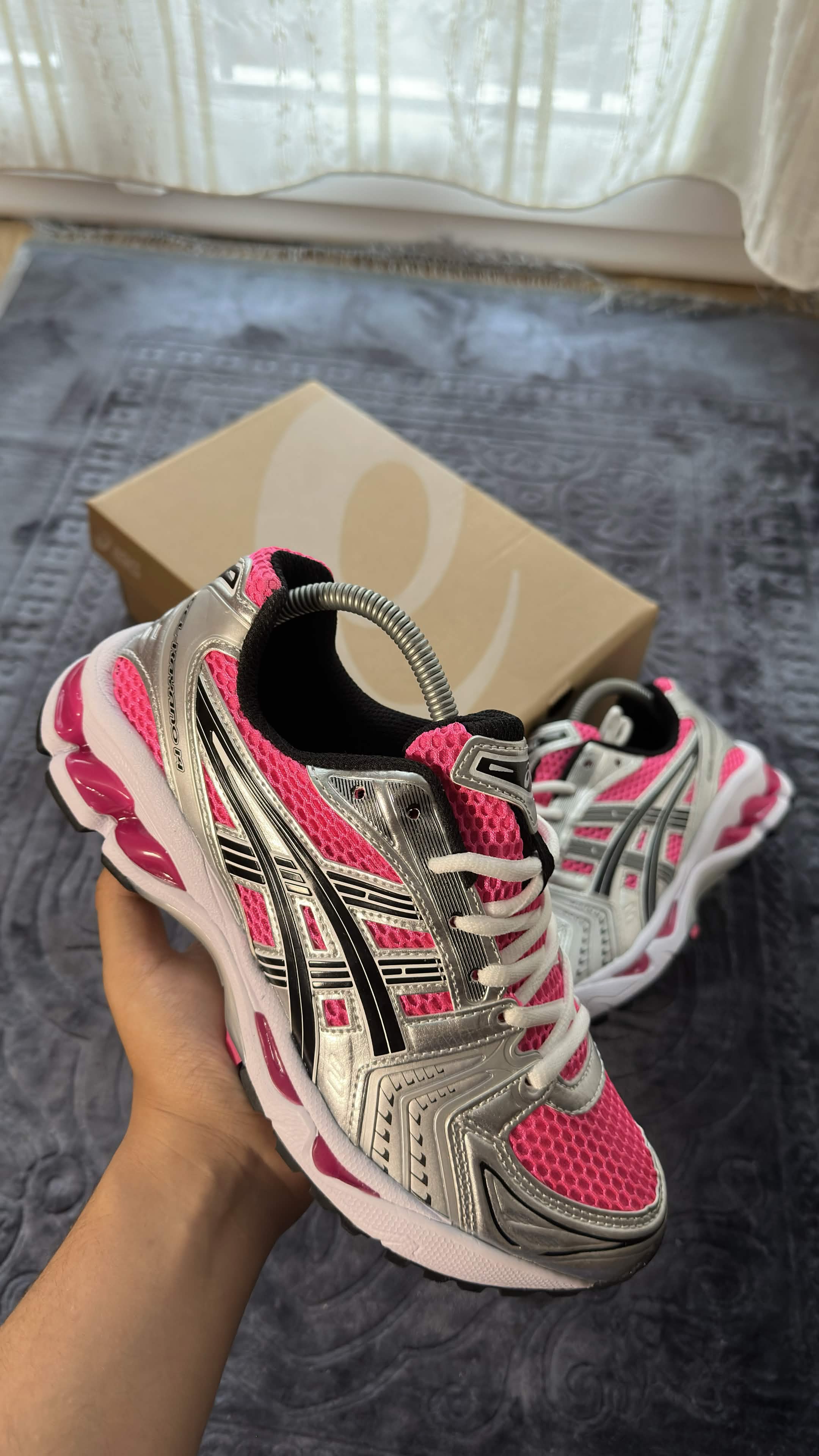 ASICS GEL KAYANO 14 HYPER PINK