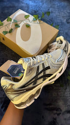 ASICS GEL-KAYANO 14 – White / Pure Silver