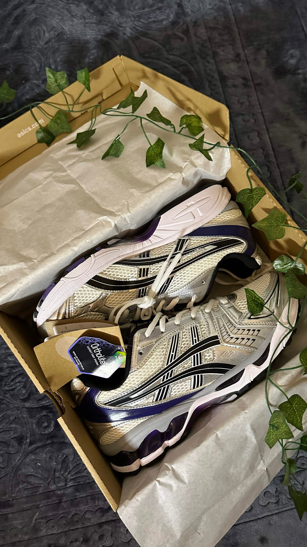 ASICS GEL-KAYANO 14 – White / Black / Dark Grape