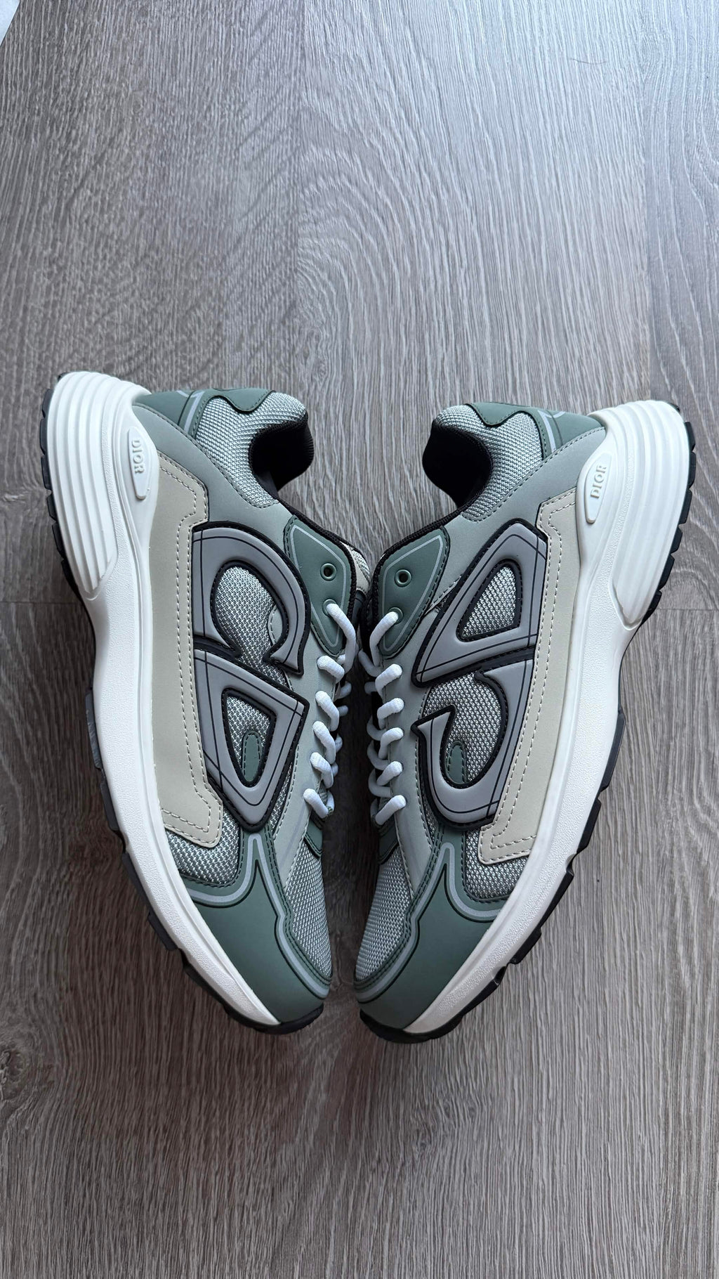 Dior B30 – Sage Green / Grey