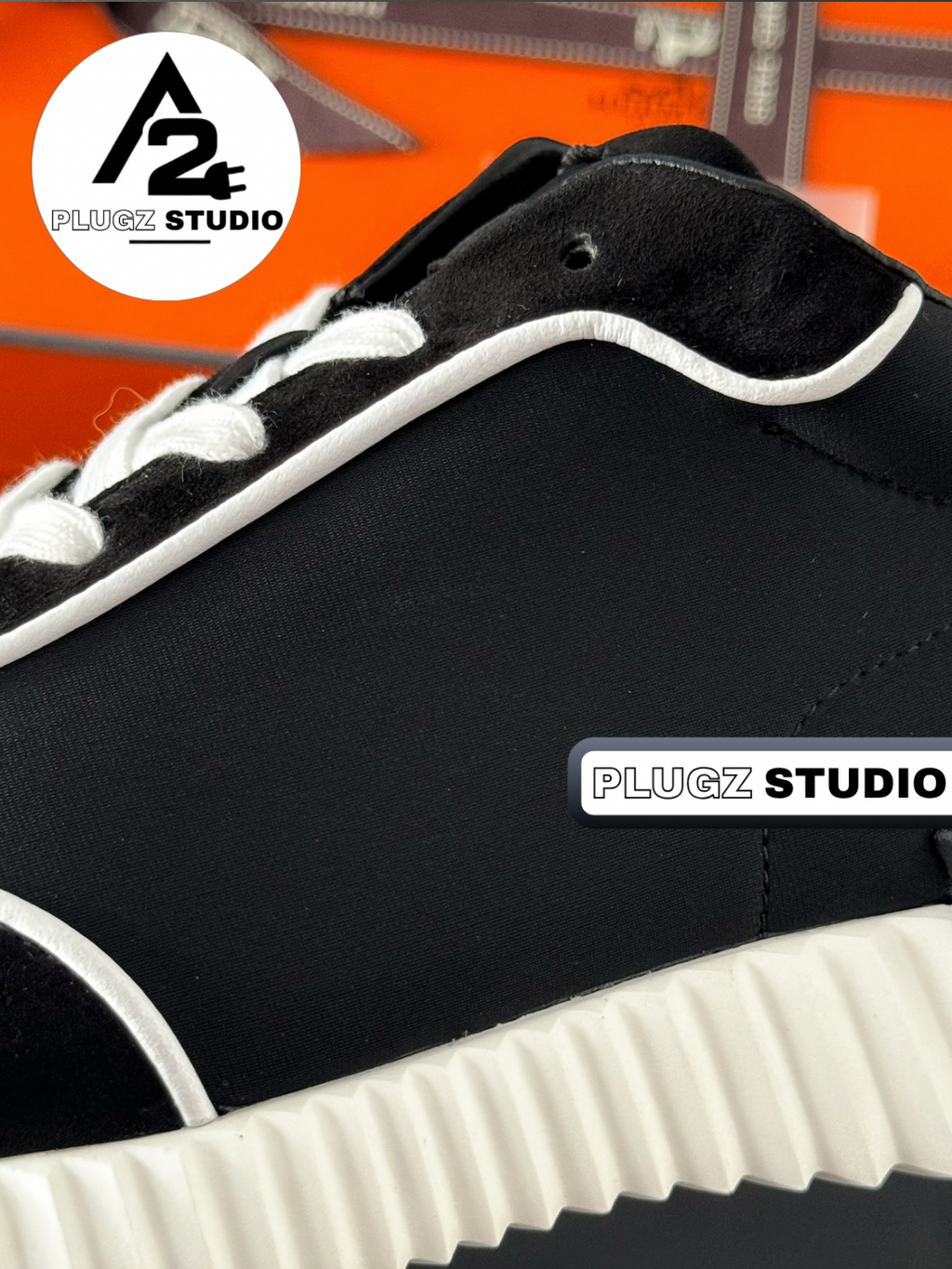 Hermès Bouncing Suede – Noir / Blanc