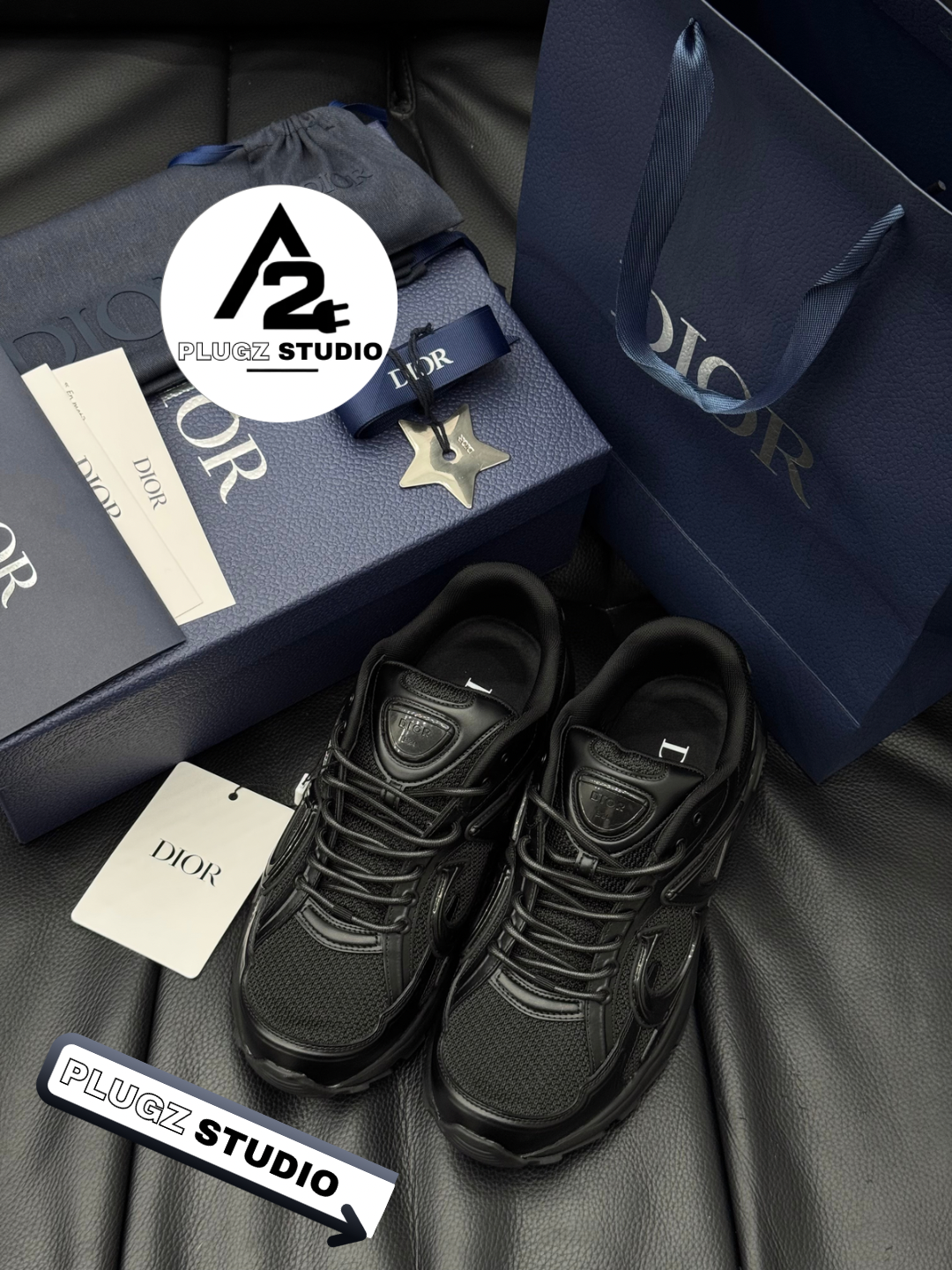 Dior B30 – Triple Black