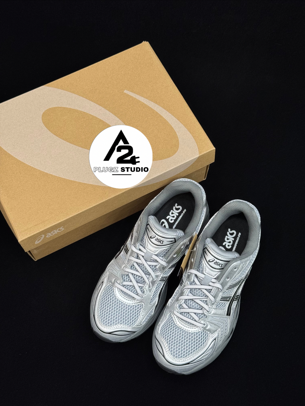 ASICS Gel-Kayano 14 – Gris Clair / Argent / Noir