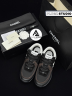 Chanel CC Mesh Runner – Noir / Blanc