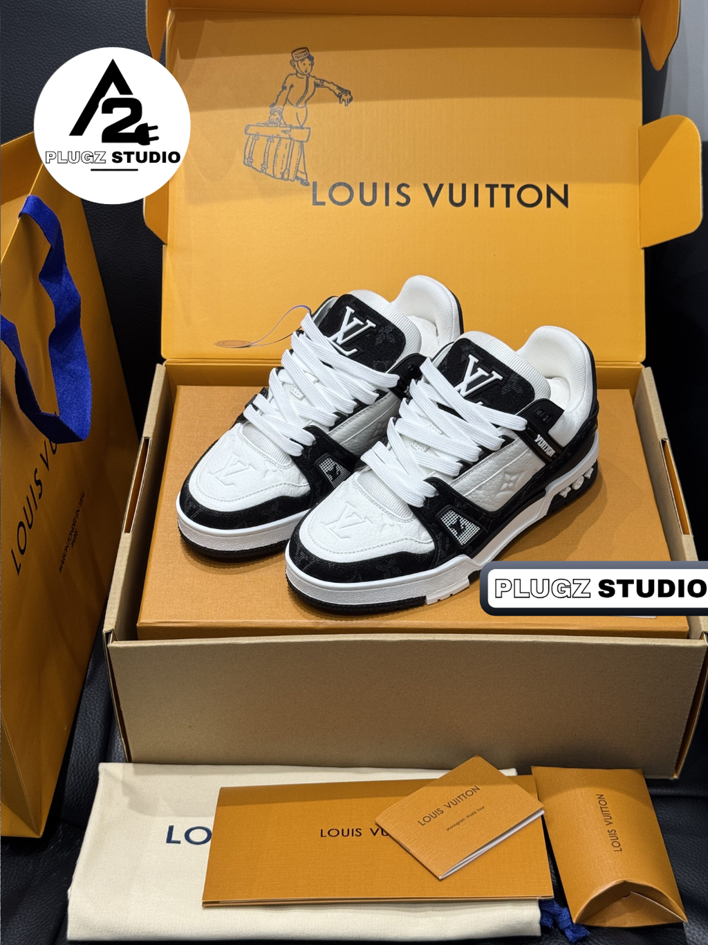 Louis Vuitton Trainer – Noir / Blanc