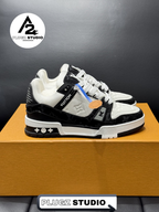 Louis Vuitton Trainer – Noir / Blanc