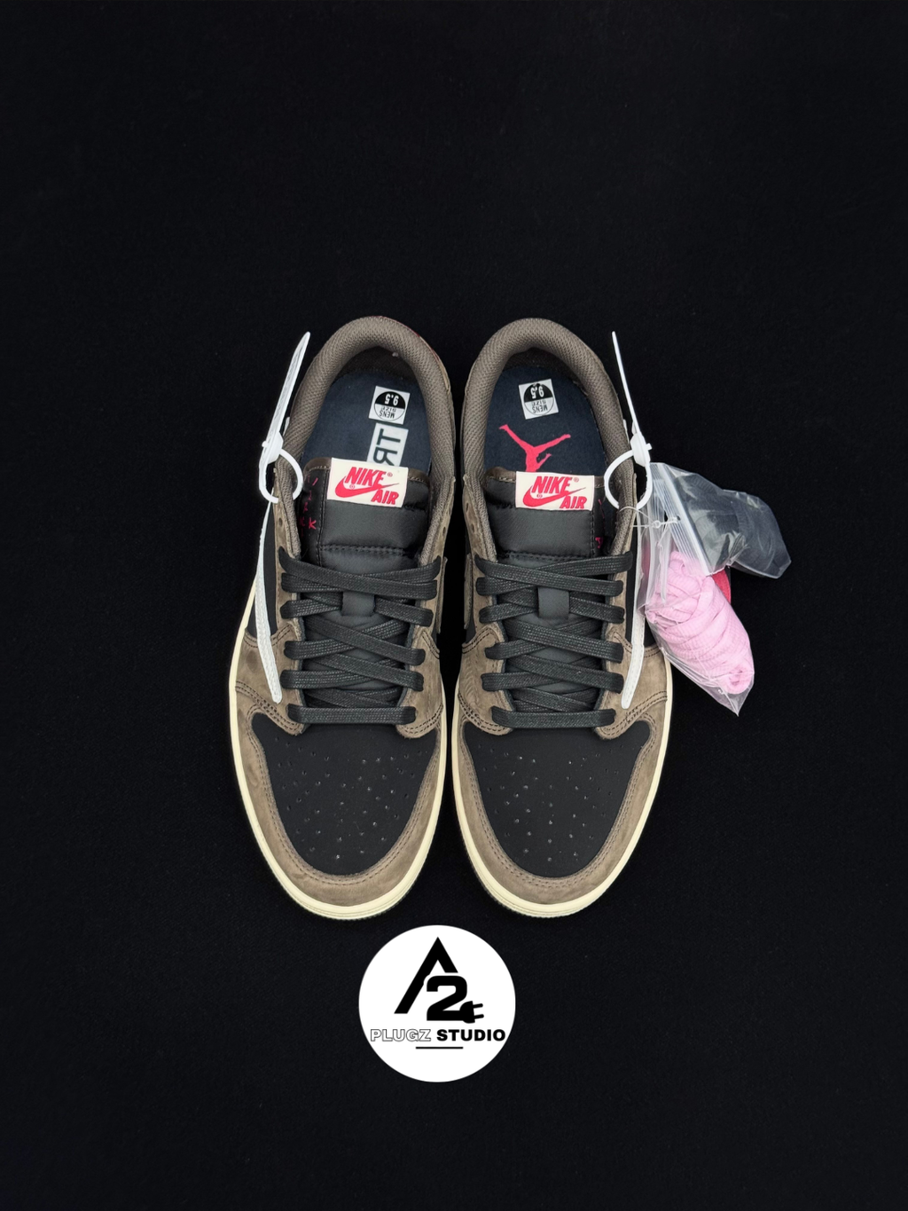 Nike Air Jordan 1 Low OG SP Travis  – Mocha