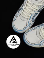 Dior B30 – White / Dior Grey / Azure Blue