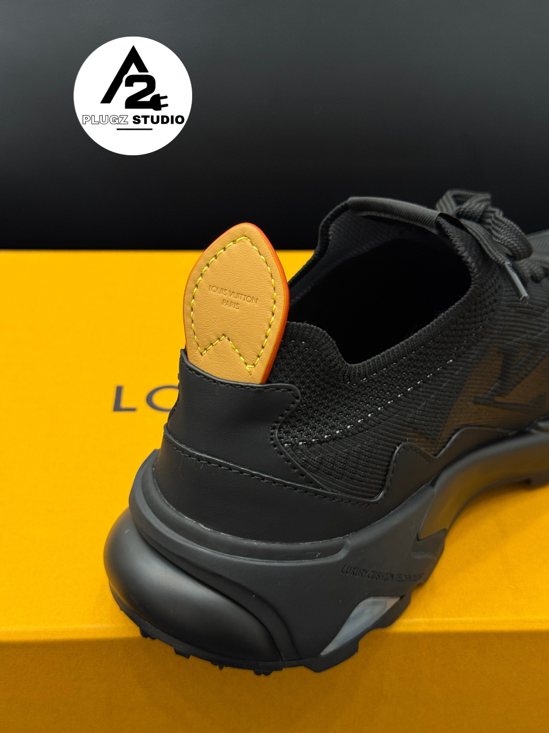 Louis Vuitton Run Tactic – Triple Black