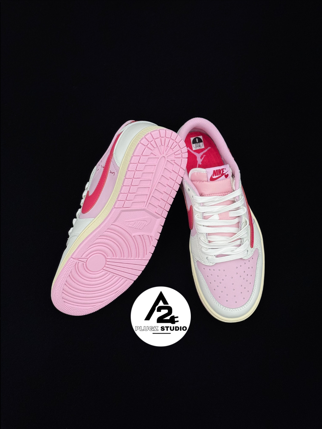 Nike Air Jordan 1 Low OG SP Travis – Pink / White