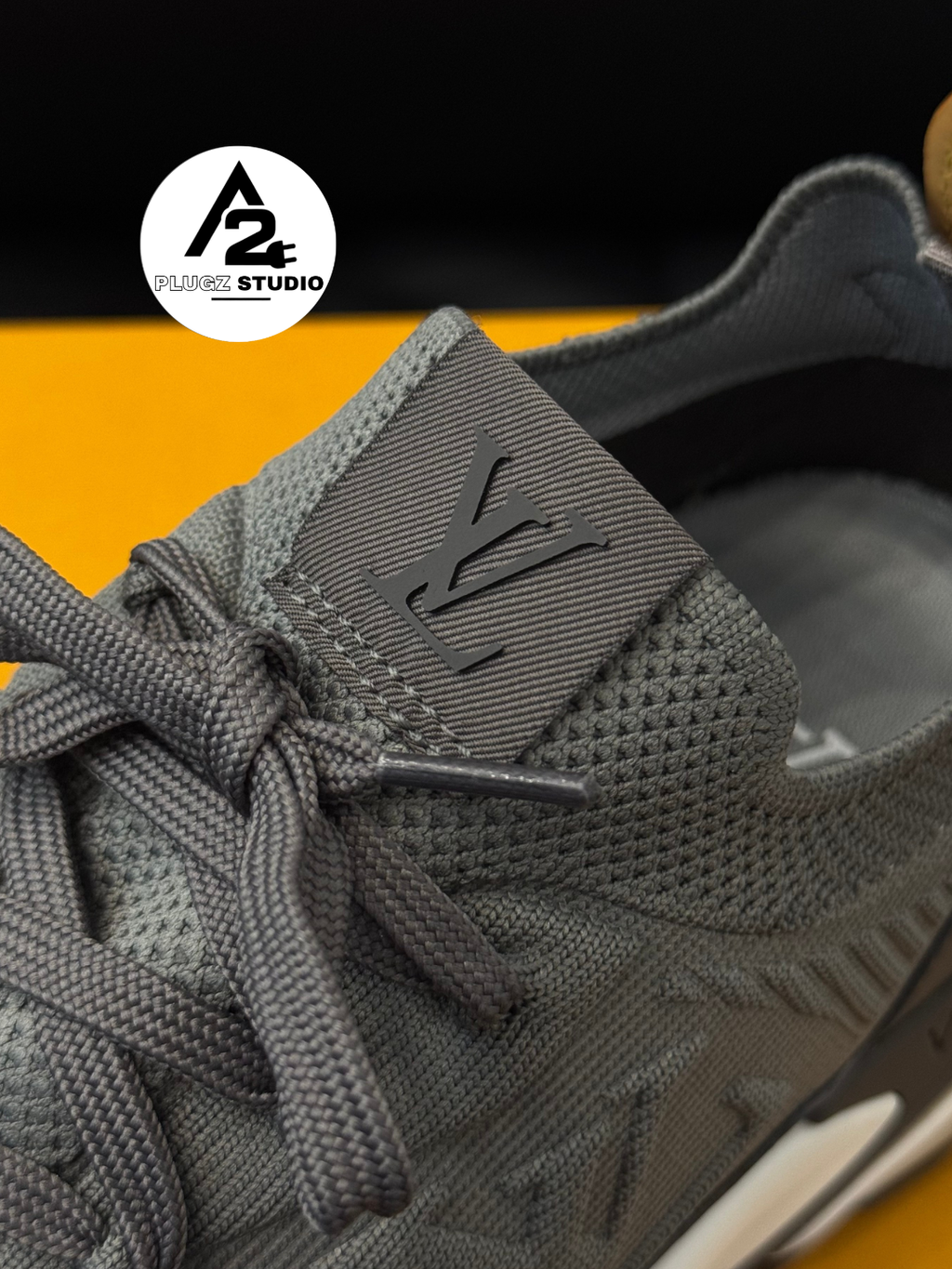 Louis Vuitton Run Tactic – Grey