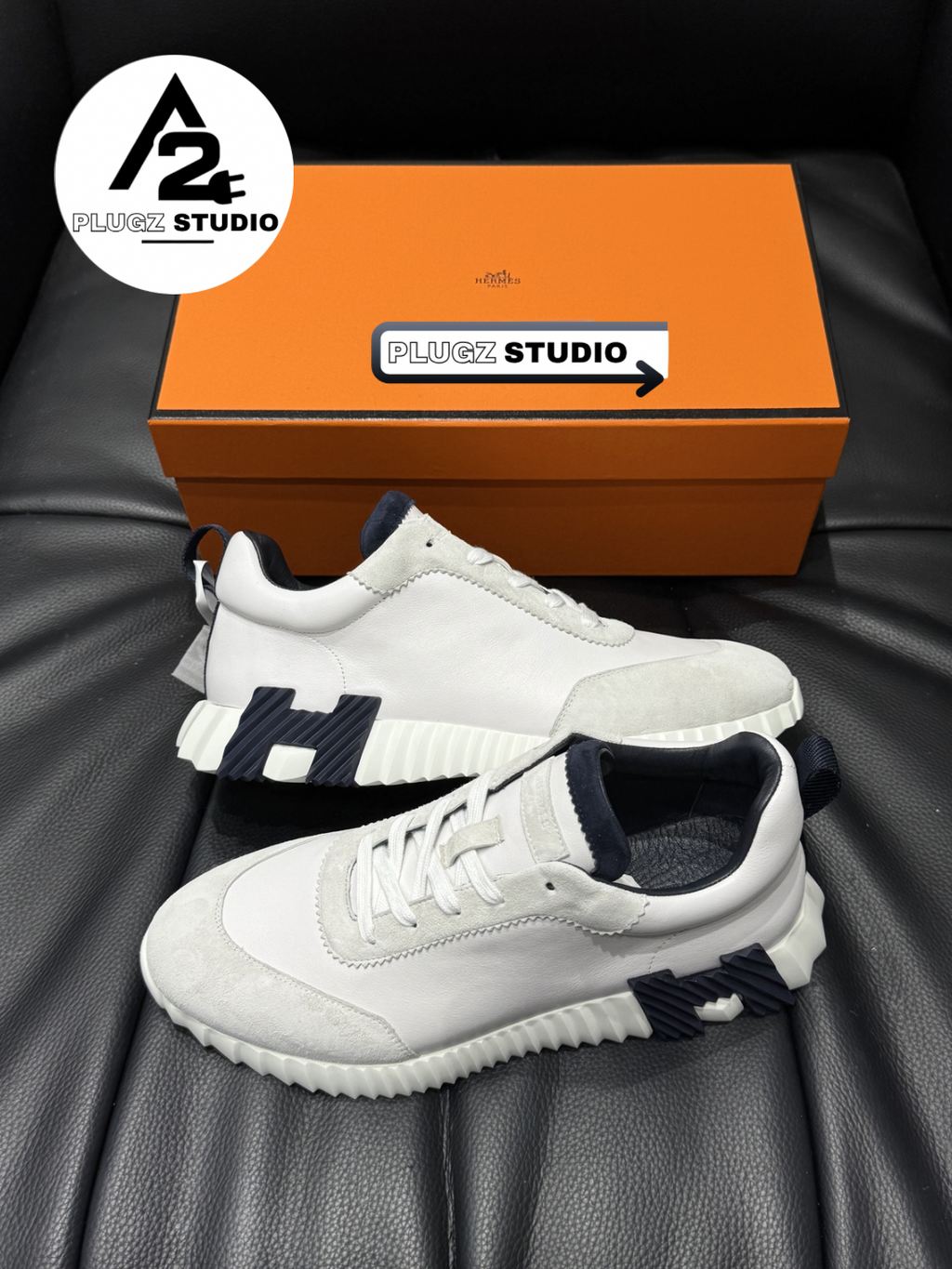 Hermès Bouncing Leather & Suede – Blanc / Bleu Marine / Blanc Cassé