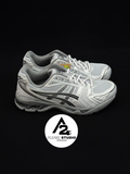 ASICS Gel-Kayano 14 – Gris Clair / Argent / Noir