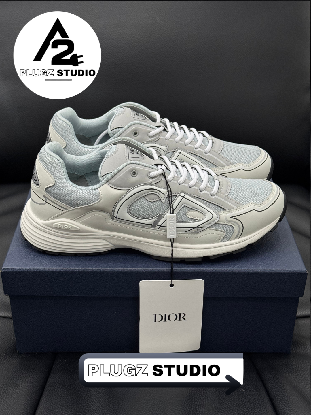 Dior B30 – White / Light Blue / Grey