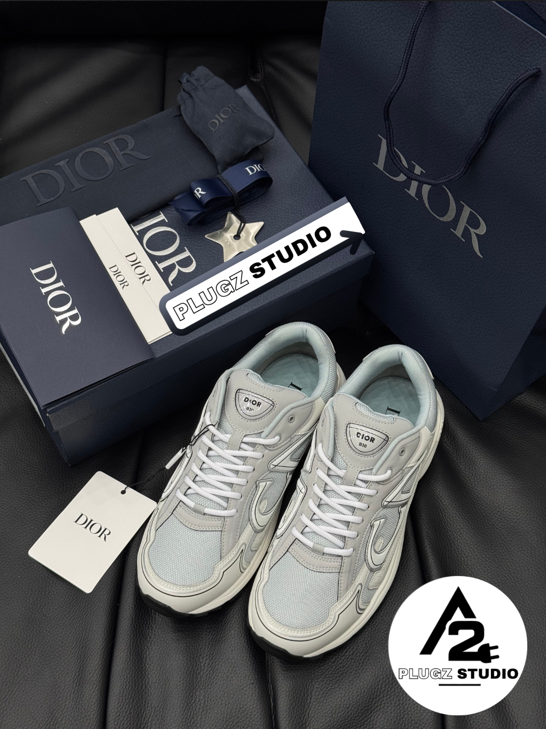 Dior B30 – White / Light Blue / Grey