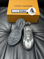 Louis Vuitton Trail – Grey