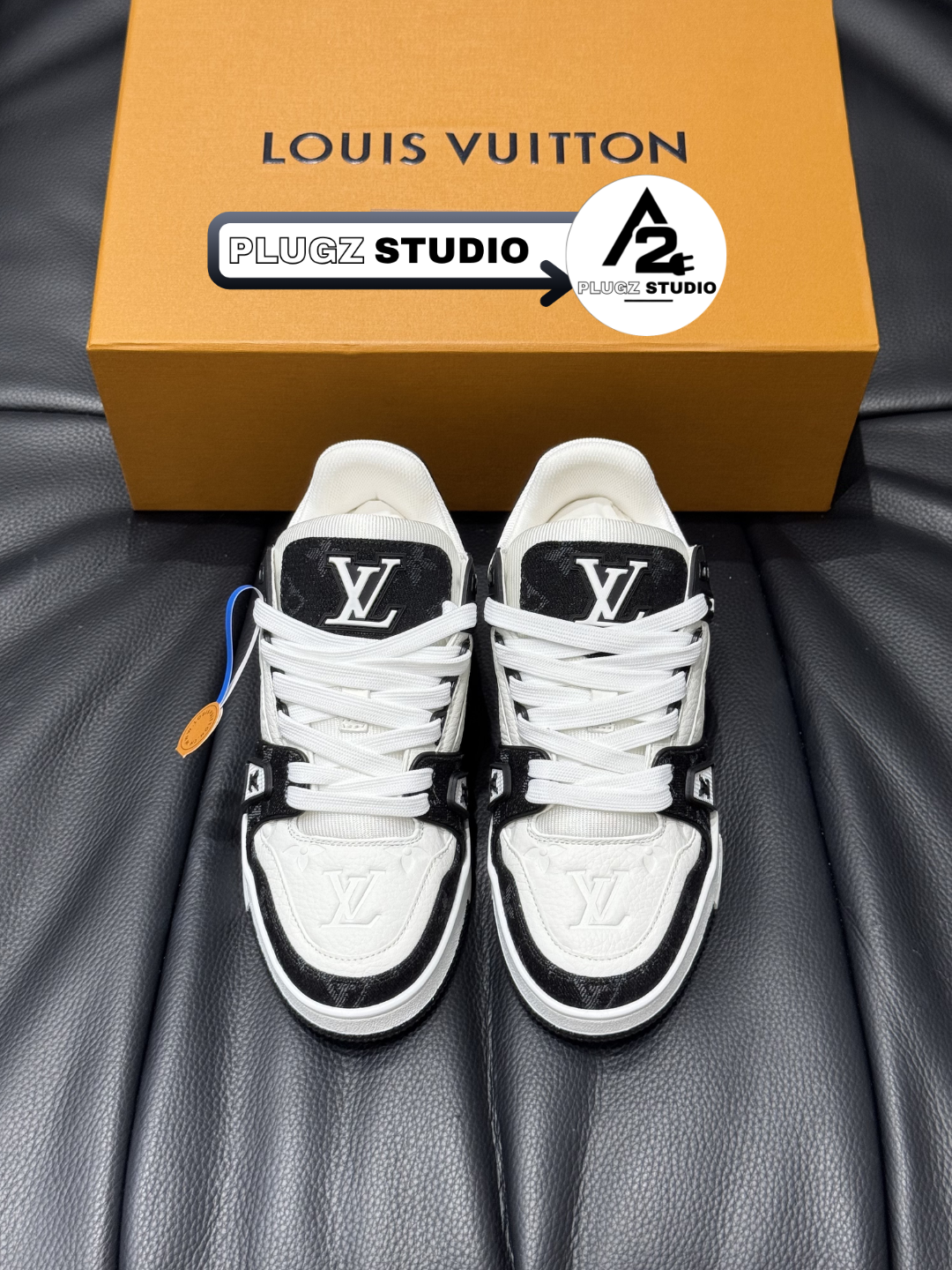 Louis Vuitton Trainer – Noir / Blanc