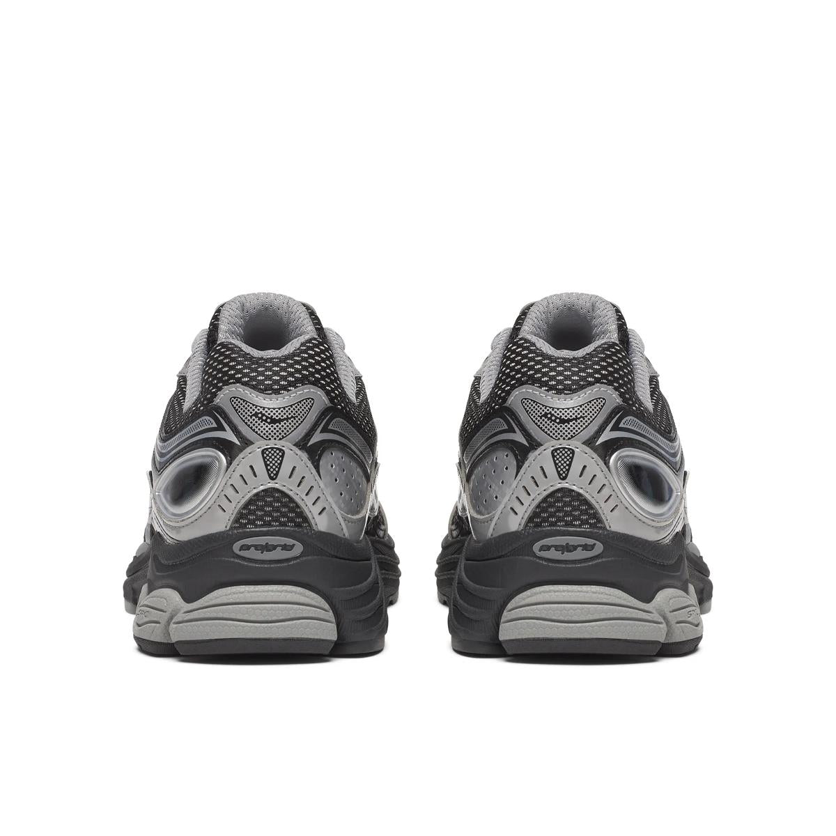 Saucony ProGrid Omni 9 – Black / Silver
